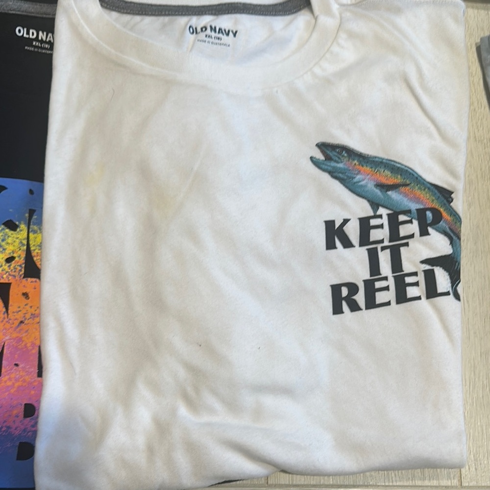 Old Navy Black Graphic Short Sleeve Tee - Picture 2 of 3